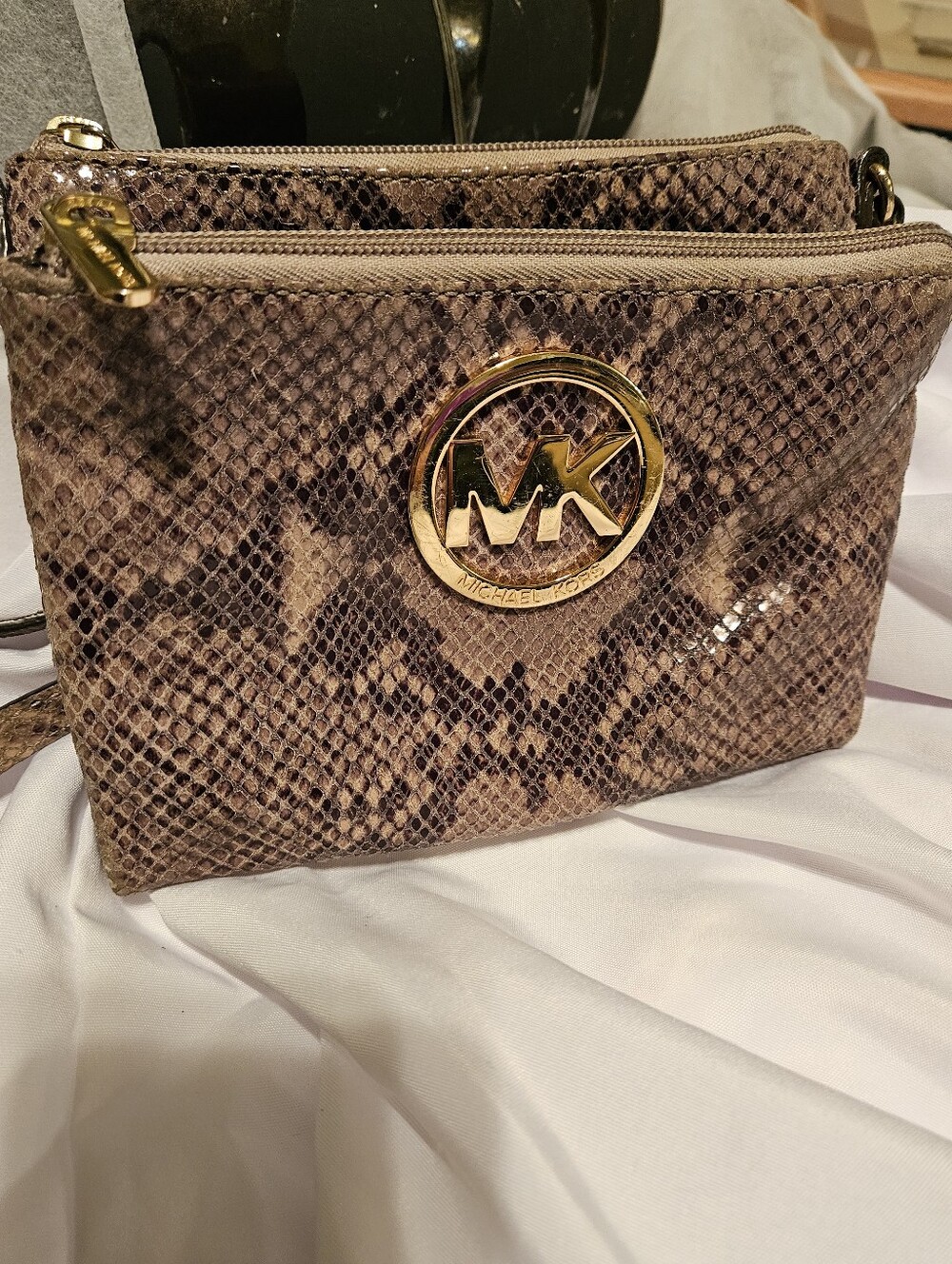 Michael Kors Snakeskin Python Print Leather Crossbody Bag Triple Zip Fulton Gold - Picture 5 of 15